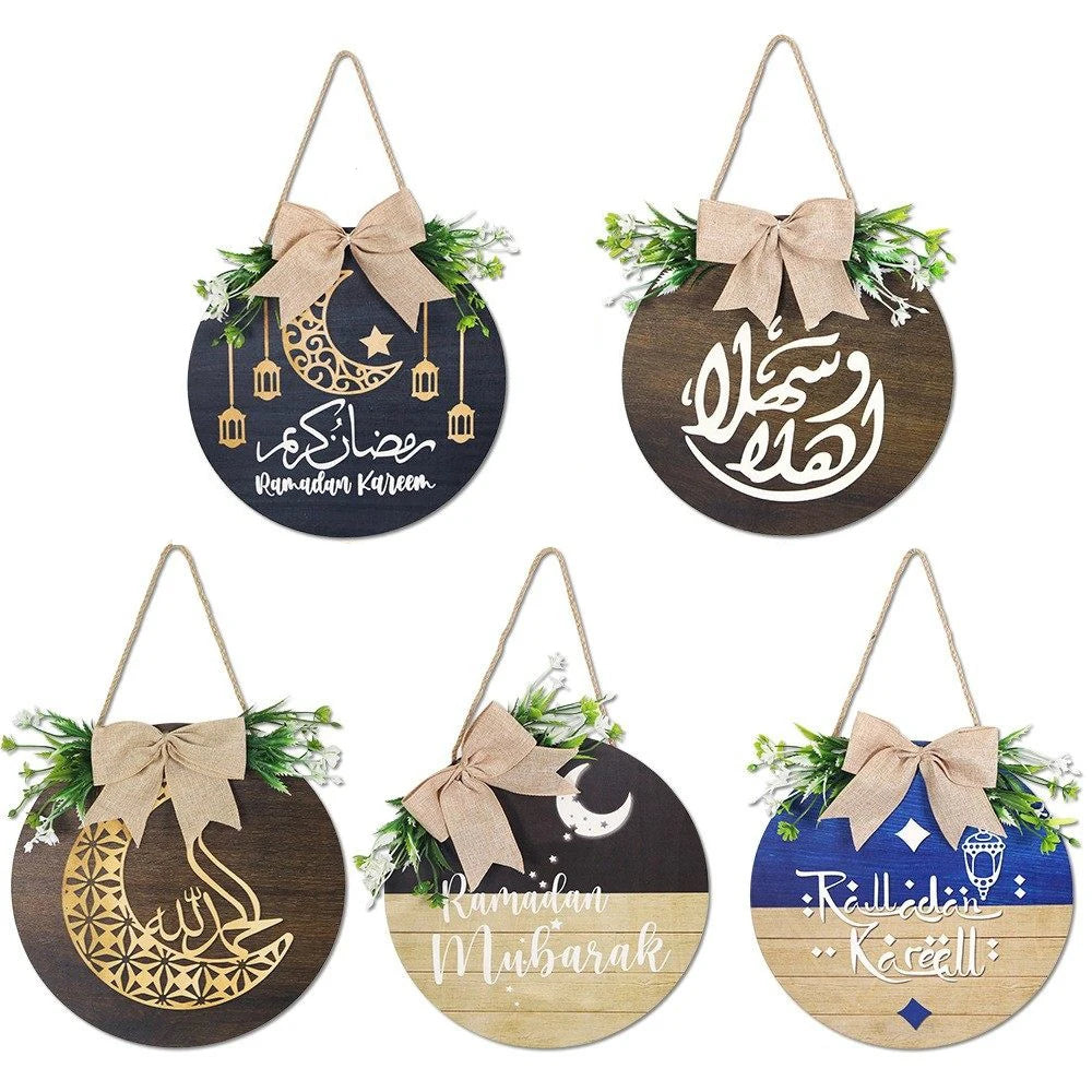 Ramadan Kareem Wreath Wood Sign